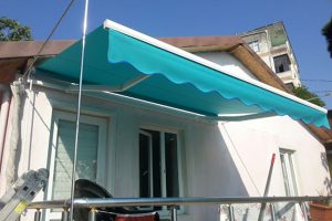 Mafsallı Balkon Tentesi